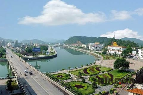 無愧萬古冠九州！華全發(fā)電機組走俏「丹霞地貌」命名地