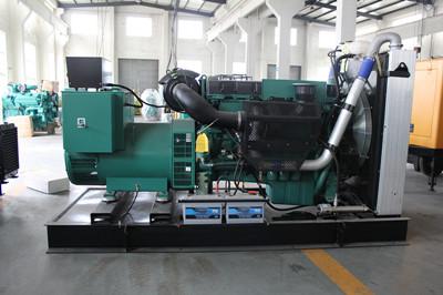 2月18日，王先生從華全動(dòng)力采購的標(biāo)配30kw思鉑睿發(fā)電機(jī)成功發(fā)往廣東省