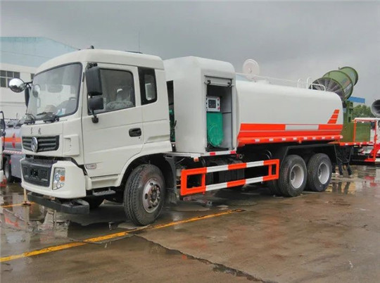 新品下線！華全110千瓦霧炮車專用燃?xì)獍l(fā)電機(jī)組已發(fā)貨